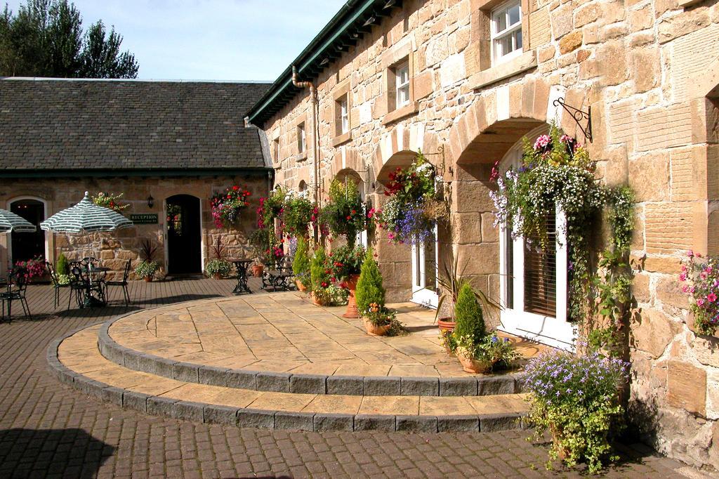 Harviestoun Country Hotel Tillicoultry Dış mekan fotoğraf